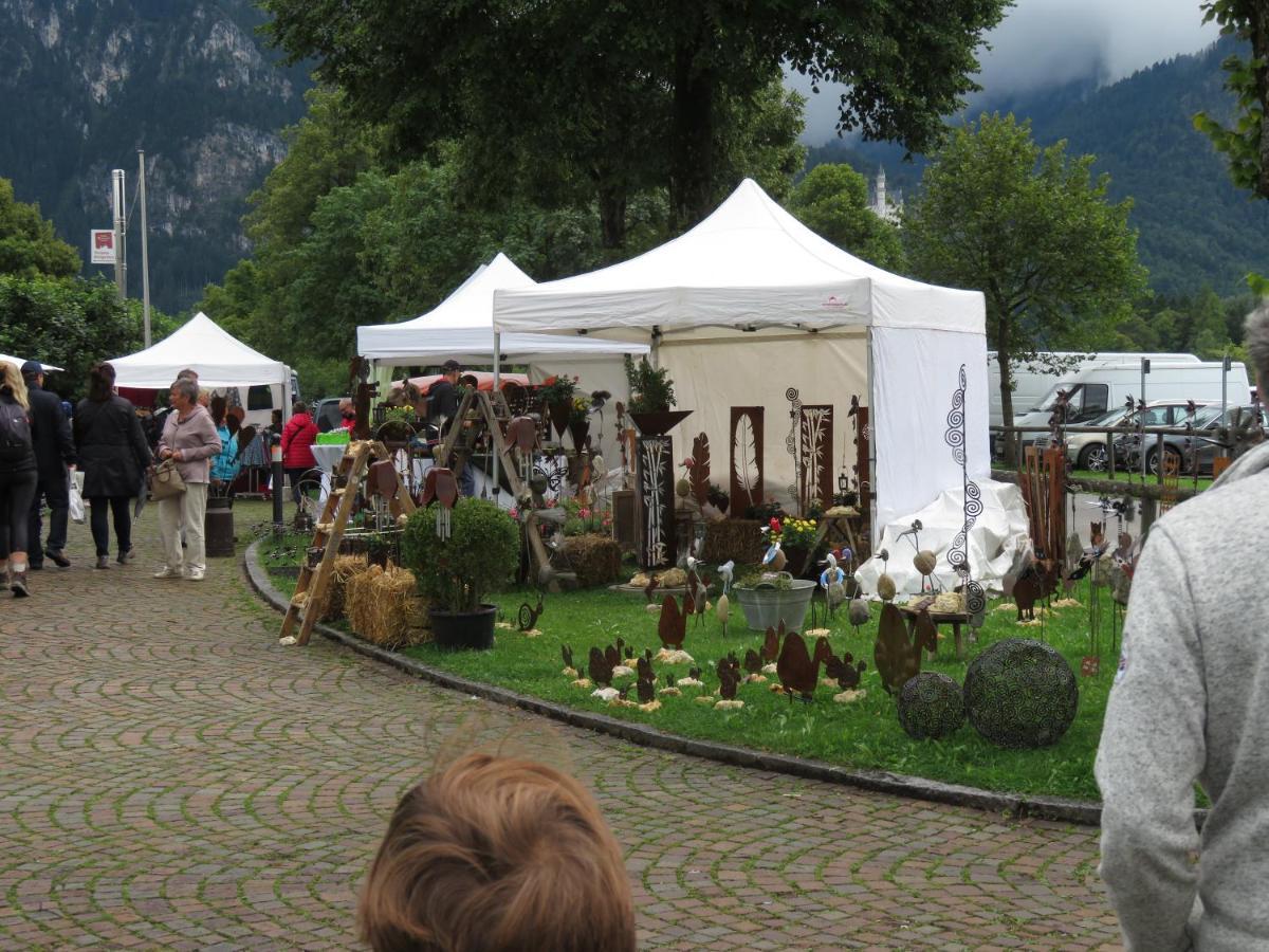 Young & Smart-Apartment Inkl Koenigscard In Fuessen Allgaeu Nahe Neuschwanstein ภายนอก รูปภาพ